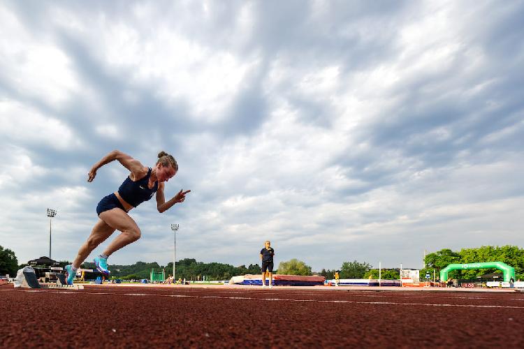 161784470028Atletika_Novo_Mesto_0019_260701_MKV-Peter Kastelic AZS17.jpg-atletskimiting-nm.si